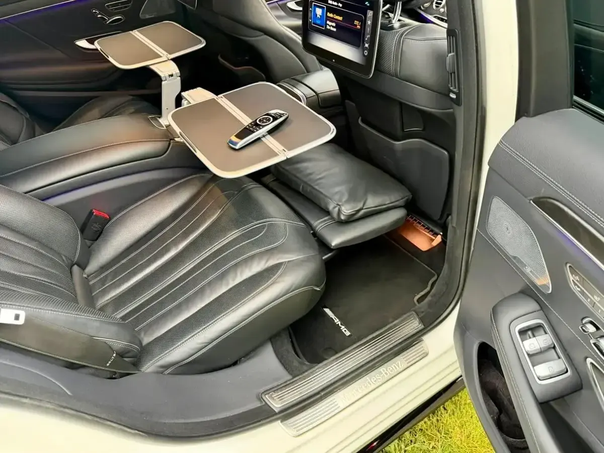 Gebraucht Mercedes S400 AMG 286 PS (210 kW) 2018 Weiß Limousine