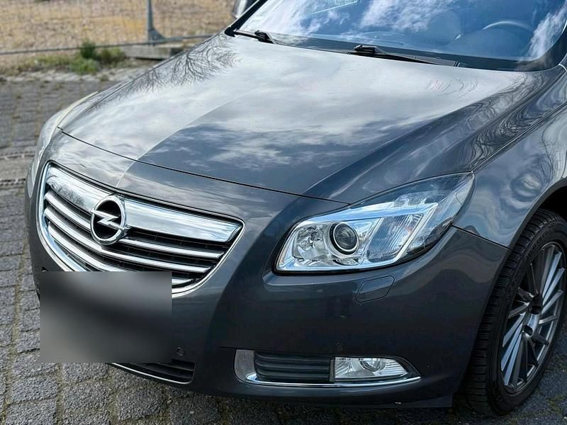 Gebraucht Opel Insignia 180 PS (132 kW) 2010 Grau Kombi