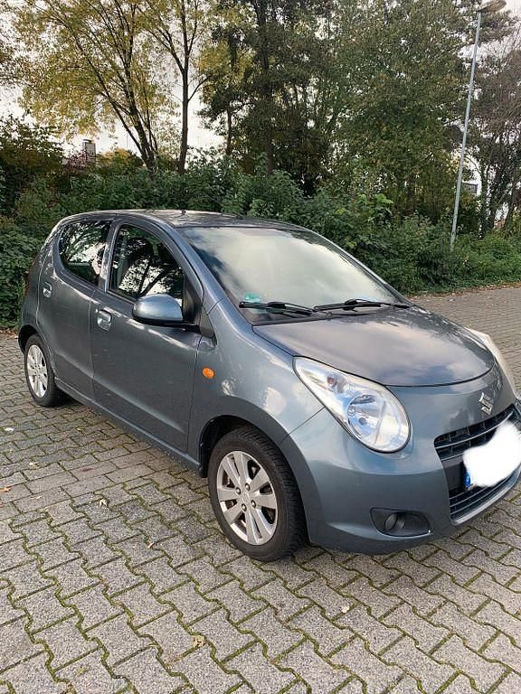 Grau Gebraucht 2009 Suzuki Alto Kleinwagen | 1.999 € (Fairer Preis) - Bild 1/4
