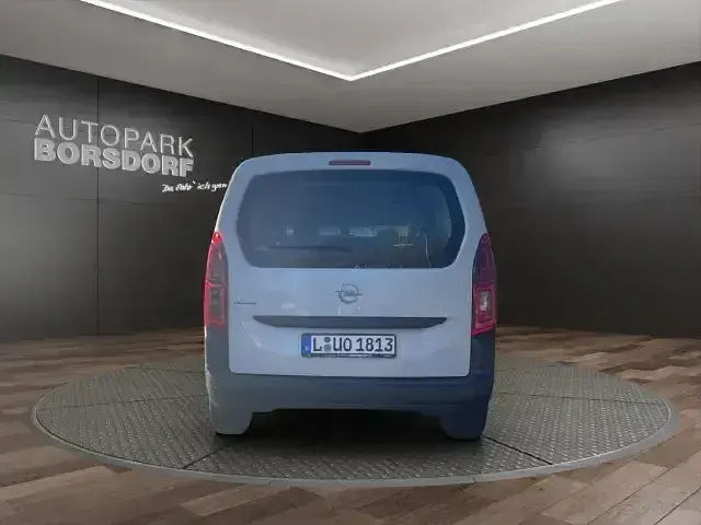 Gebraucht Opel Combo Life Edition 102 PS (75 kW) 2023 Weiss Van / Kleinbus