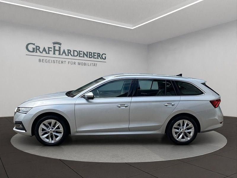 Gebraucht Skoda Octavia Style 150 PS (110 kW) 2023 Silber Kombi