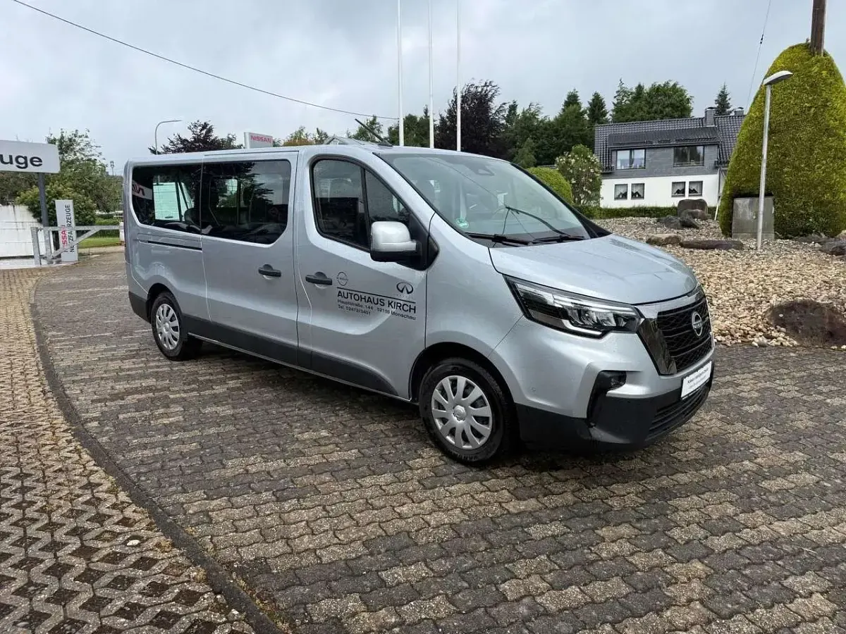 Gebraucht Nissan Primastar Tekna 150 PS (110 kW) 2025 Highland grau Van / Kleinbus