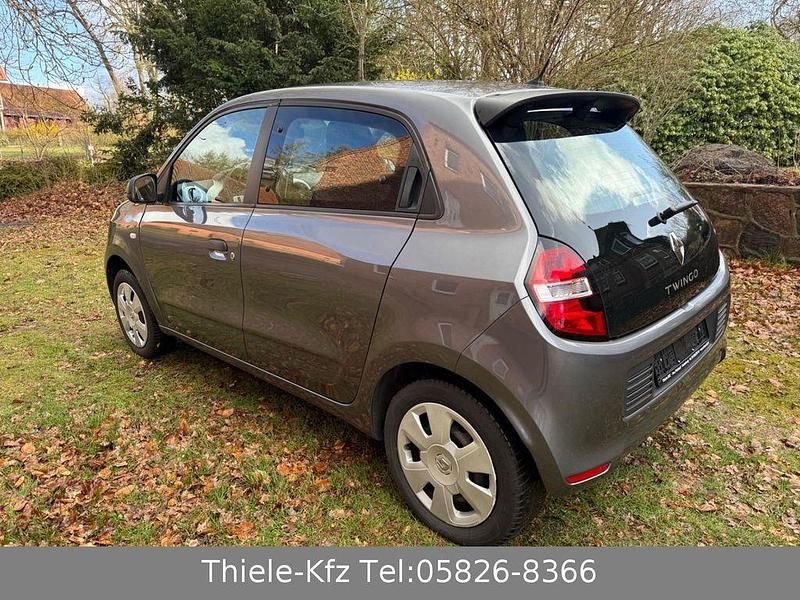 Gebraucht Renault Twingo 69 PS (50 kW) 2018 Grau Kleinwagen