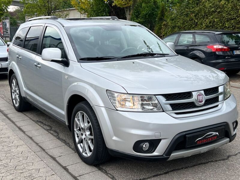 Gebraucht Fiat Freemont Lounge 170 PS (125 kW) 2012 Silber SUV