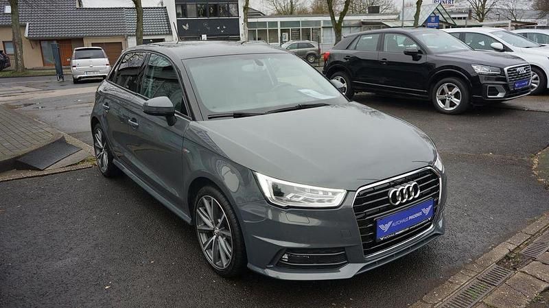 Gebraucht Audi A1 S-Line 95 PS (69 kW) 2017 Grau Limousine