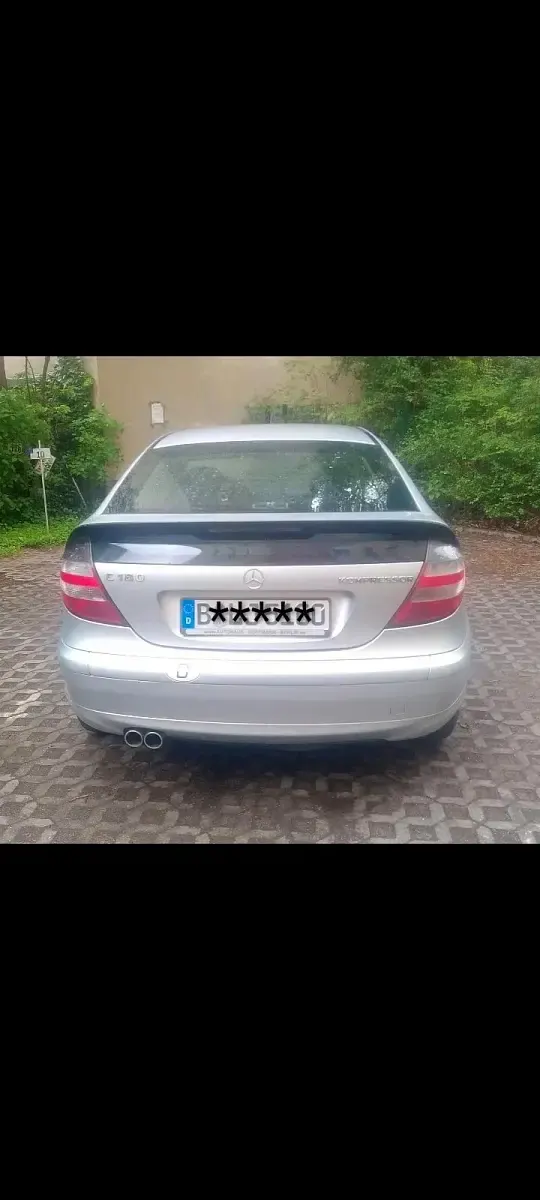 Gebraucht Mercedes C180 143 PS (105 kW) 2006 Silber Coupé