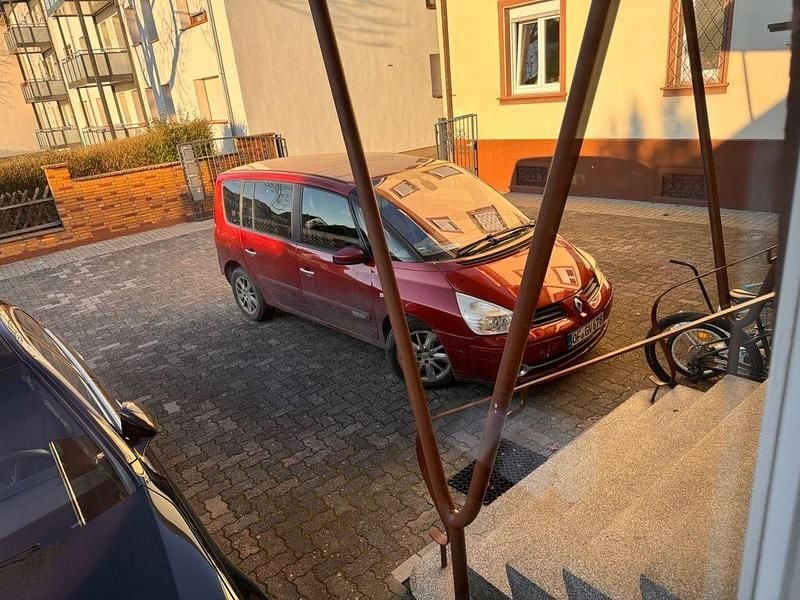 Gebraucht Renault Espace Initiale 181 PS (133 kW) 2009 Rot Van / Kleinbus