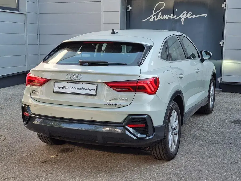 Gebraucht Audi Q3 Sportback Sport 150 PS (110 kW) 2021 Silber SUV