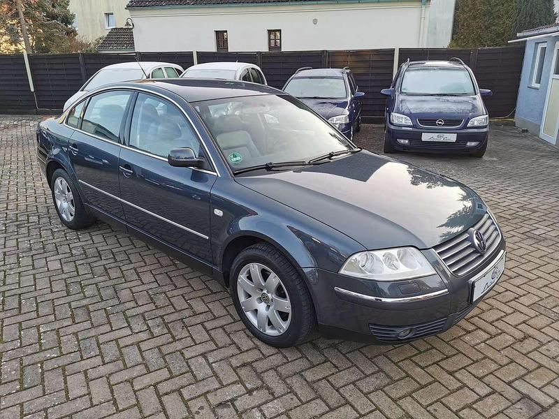 Gebraucht VW Passat Highline 150 PS (110 kW) 2003 Grau Limousine