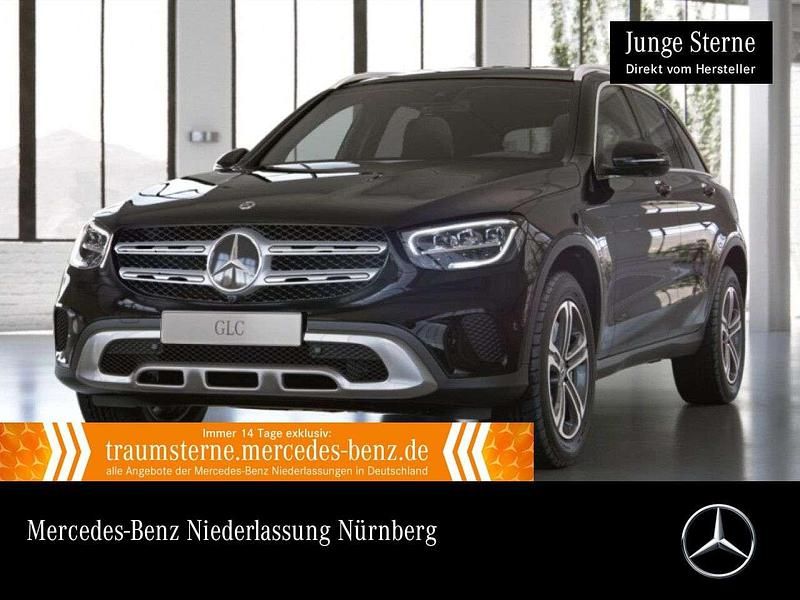 Schwarz Gebraucht 2021 Mercedes GLC300e SUV | 37.890 € (Fairer Preis) - Bild 1/3