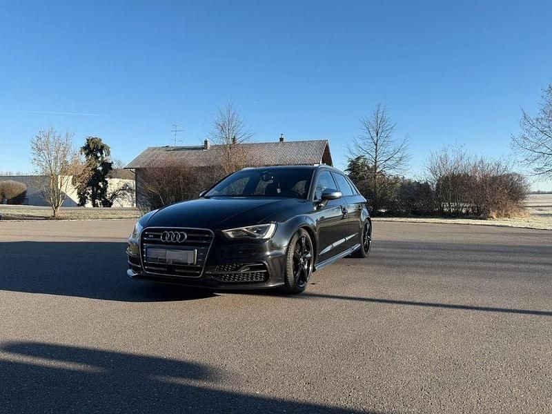 Gebraucht Audi S3 Sport 347 PS (255 kW) 2015 Schwarz Limousine