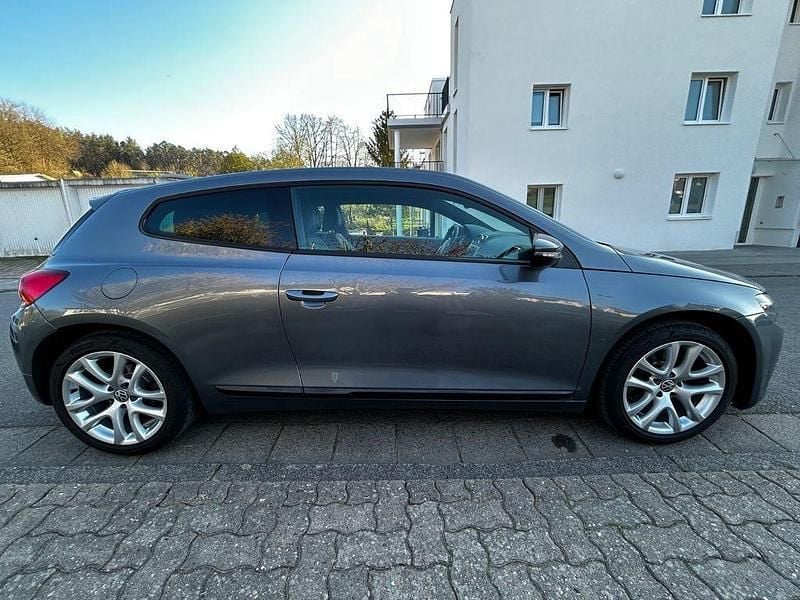 Second-hand VW Scirocco 200 CP (147 kW) 2009 Gri Coupe