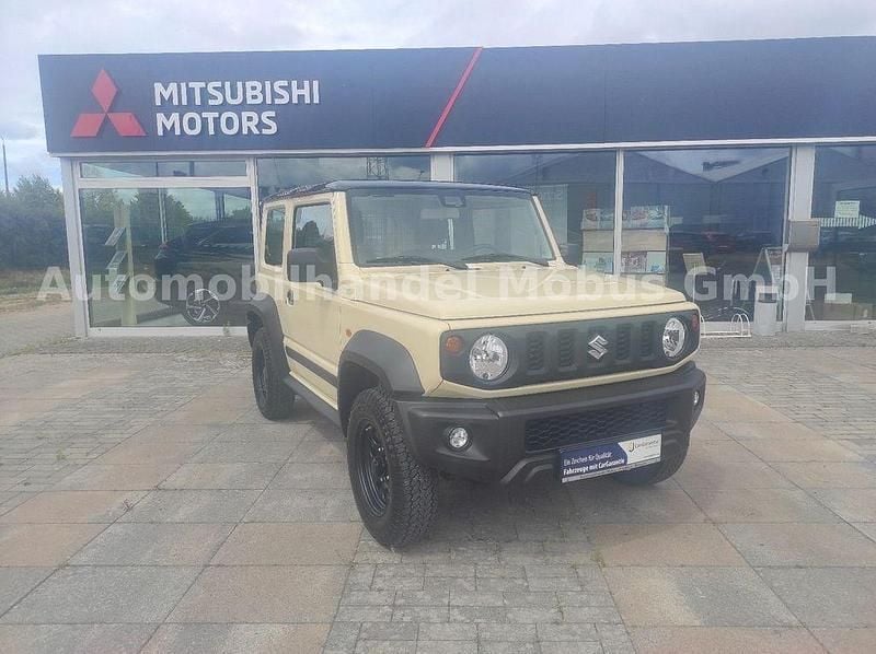 Beige Gebraucht 2021 Suzuki Jimny Comfort SUV | 26.990 € (Fairer Preis) - Bild 1/4