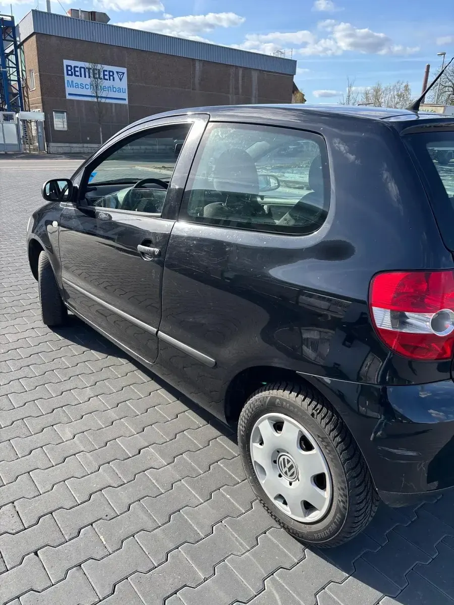 Usata VW Fox 55 CV (40 kW) 2007 Nero Utilitaria