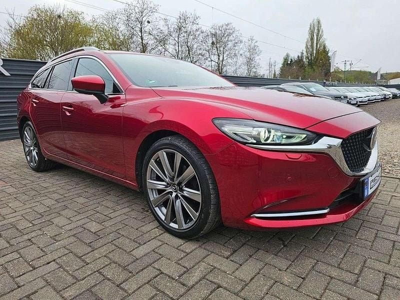 Używany Mazda 6 Edition 194 KM (142 kW) 2018 Czerwony Kombi