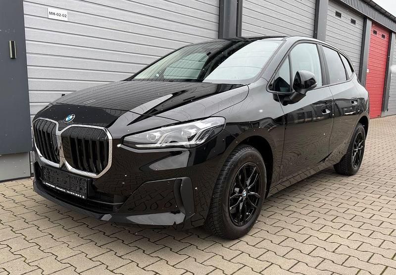Gebraucht BMW 218 Sport Line 136 PS (100 kW) 2024 Schwarz Van / Kleinbus