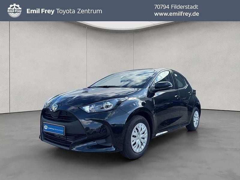 Neu Toyota Yaris Business Edition 116 PS (85 kW) 2025 Schwarz Limousine