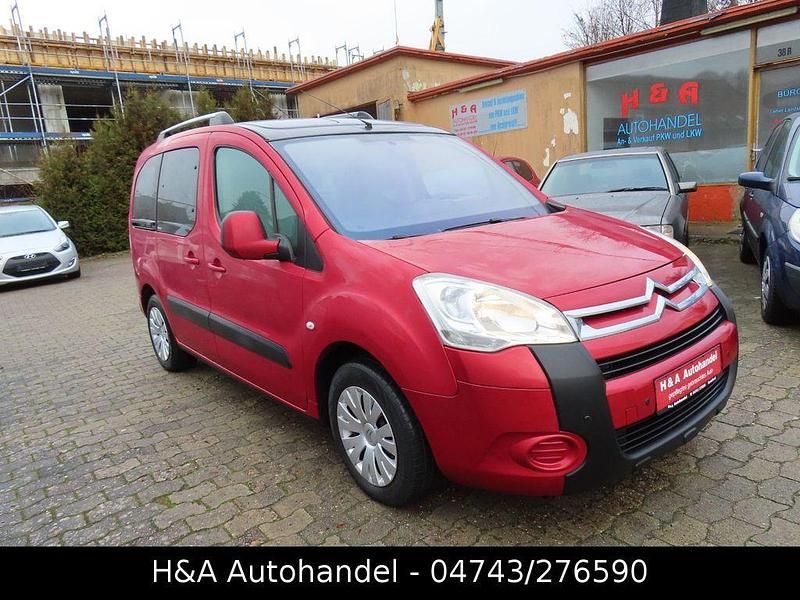 Gebraucht Citroën Berlingo 109 PS (80 kW) 2009 Rot Van / Kleinbus