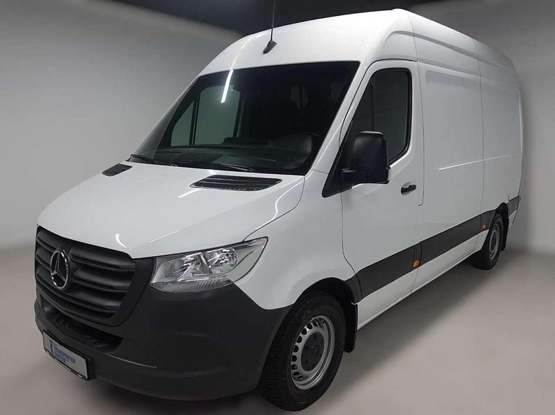 Arktikweiss Gebraucht 2021 Mercedes Sprinter Van | 29.490 € (Guter Preis) - Bild 1/4