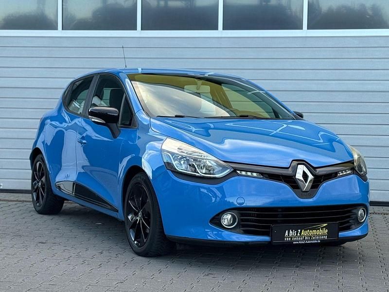 Blau Gebraucht 2013 Renault Clio IV Dynamique Kleinwagen | 5.990 € (Fairer Preis) - Bild 1/4