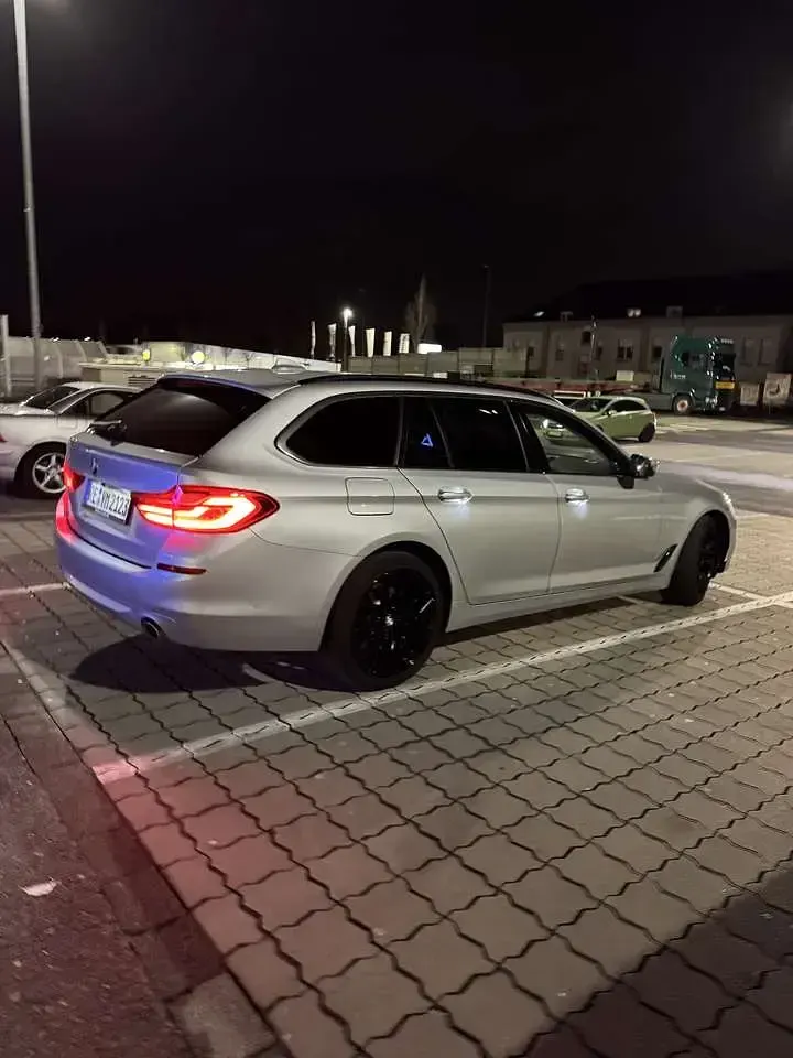Gebraucht BMW 530 Luxury Line 265 PS (194 kW) 2019 Kombi