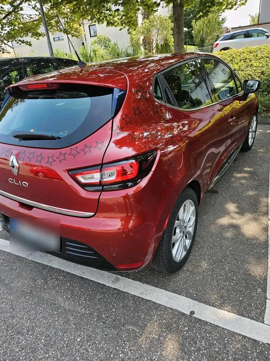 Gebraucht Renault Clio 130 PS (95 kW) 2019 Rot Kleinwagen