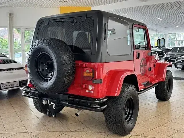 Gebraucht Jeep Wrangler Sport 184 PS (135 kW) 1995 Rot SUV