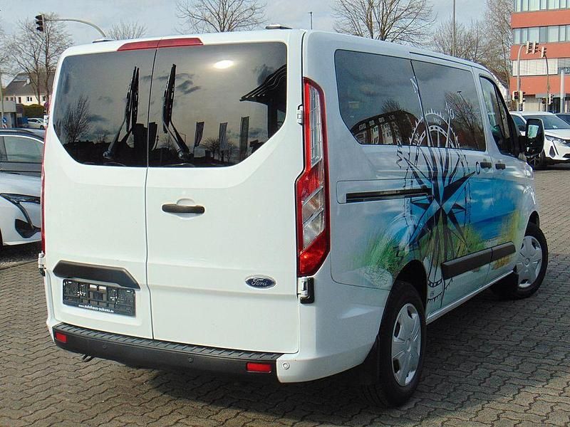 Gebraucht Ford Transit Custom Trend 105 PS (77 kW) 2018 Weiß Kombi