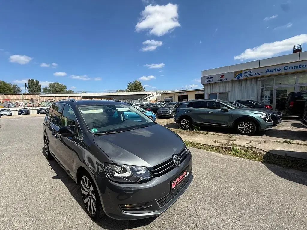 Gebraucht VW Sharan IQ Drive 177 PS (130 kW) 2021 Grau Van / Kleinbus
