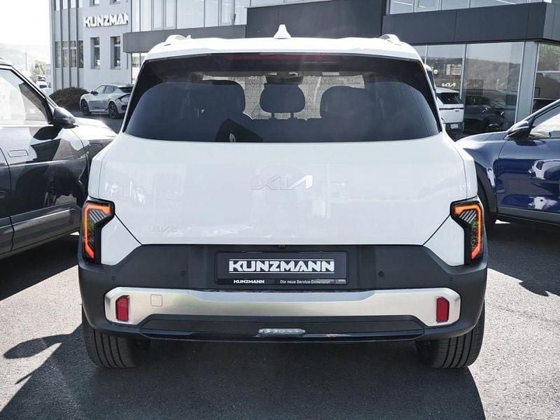 Neu Kia EV2 Earth 106 kW (145 PS) 2026 Carraraweiß SUV