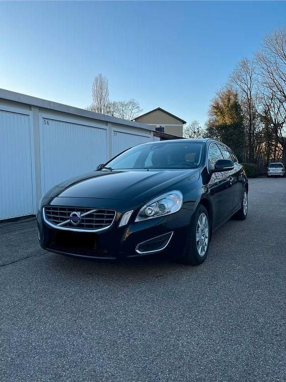Gebraucht Volvo V60 215 PS (158 kW) 2011 Schwarz Kombi
