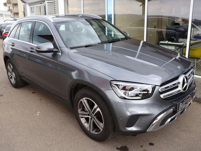 Gebraucht Mercedes GLC300 258 PS (189 kW) 2019 Grau SUV