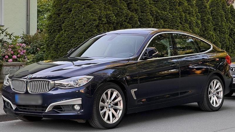 Gebraucht BMW 330 258 PS (189 kW) 2014 Andere farben Limousine