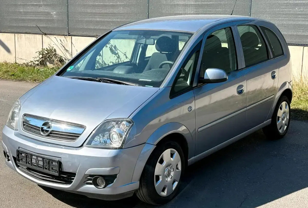Używany Opel Meriva 105 KM (77 kW) 2008 Szary Minivan