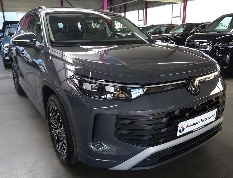Gebraucht VW Tayron Life 150 PS (110 kW) 2025 Grau SUV