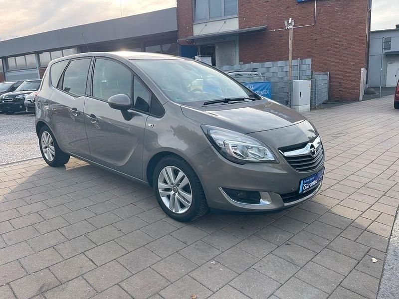 Gebraucht Opel Meriva Style 140 PS (102 kW) 2015 Grau Van / Kleinbus