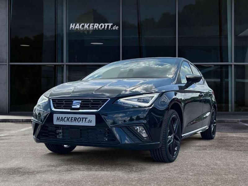 Schwarz (midnight schwarz metallic) Neu 2025 Seat Ibiza Black Edition Limousine | 27.094 € (Etwas zu teuer) - Bild 1/4
