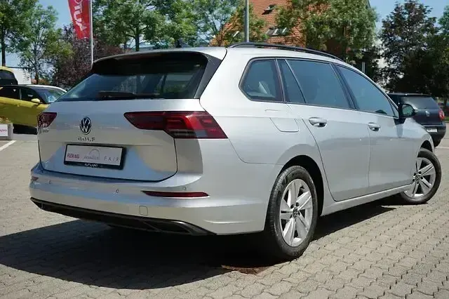 Gebraucht VW Golf VII 2021 Silber Kleinwagen