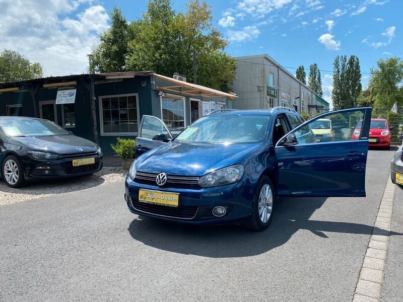 Blau Gebraucht 2012 VW Golf VII Style Limousine | 3.500 € (Guter Preis) - Bild 1/4