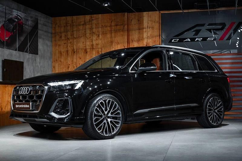 Gebraucht Audi Q7 Exclusive 286 PS (210 kW) 2025 Schwarz SUV