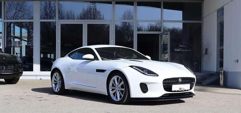 Gebraucht Jaguar F-Type 300 PS (220 kW) 2018 Weiß Coupé
