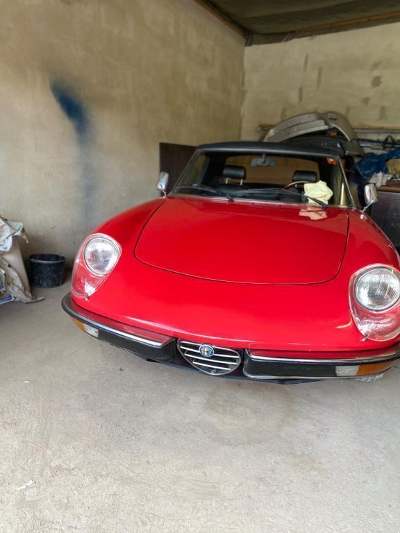 Rot Gebraucht 1980 Alfa Romeo Spider Cabrio | 27.500 € - Bild 1/4