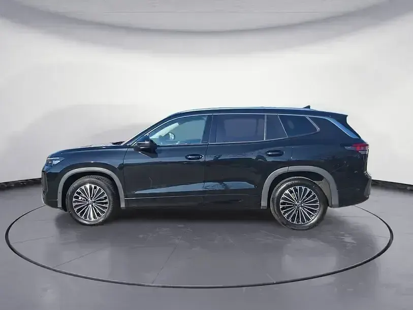 Używany VW Tayron S 150 KM (110 kW) 2025 Czarny SUV