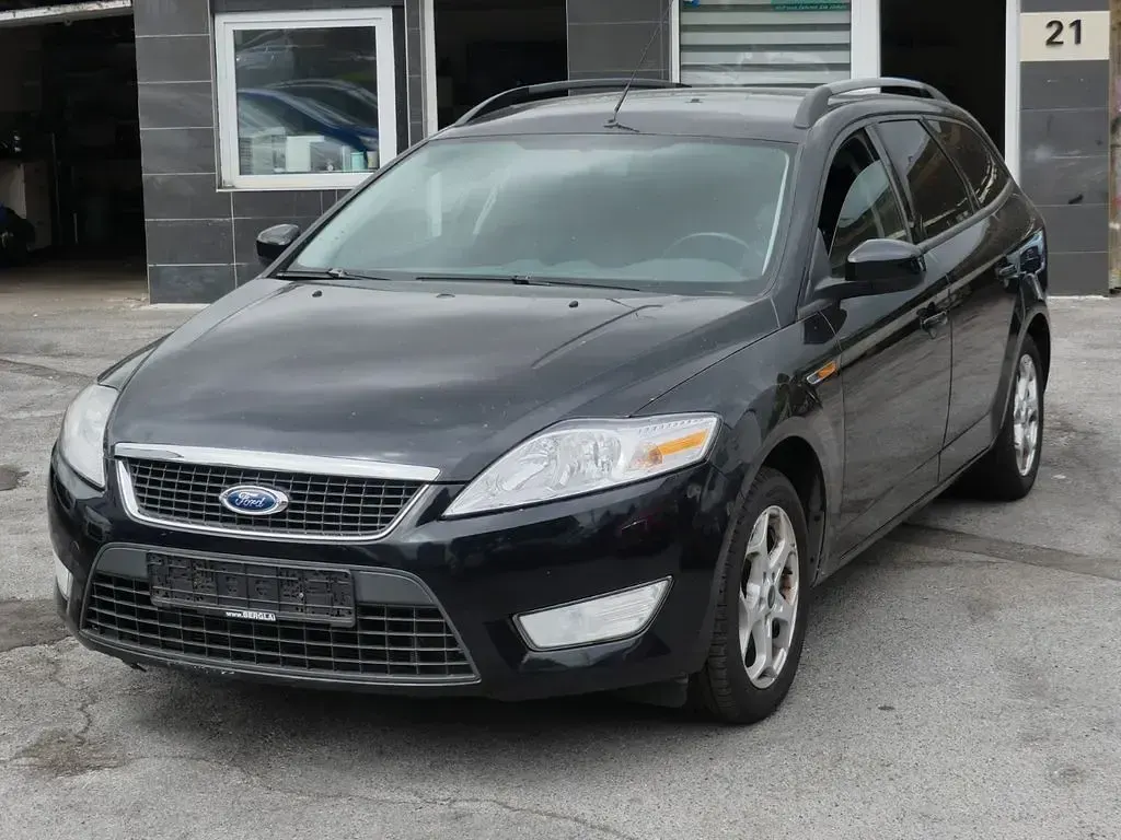 Gebraucht Ford Mondeo Trend 125 PS (91 kW) 2008 Schwarz Limousine