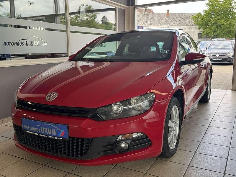 Gebraucht VW Scirocco Sportline 140 PS (102 kW) 2011 Rot Coupé