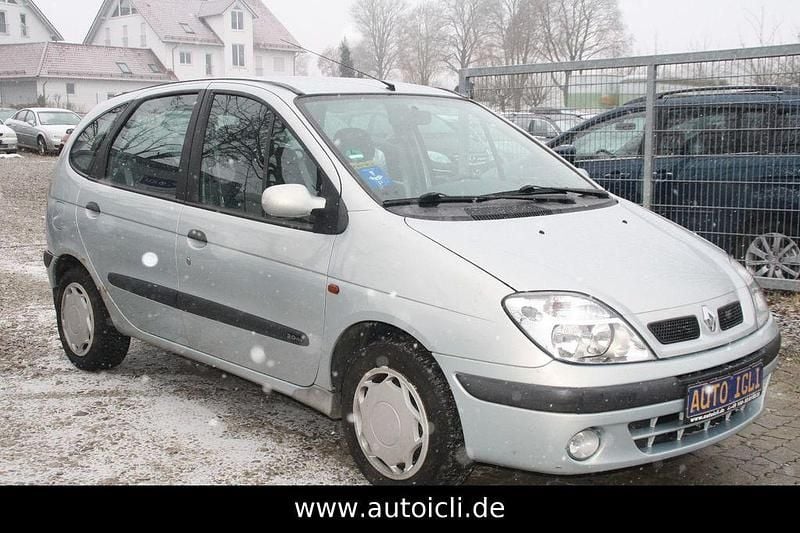 Gebraucht Renault Scénic 139 PS (102 kW) 2000 Grau Van / Kleinbus