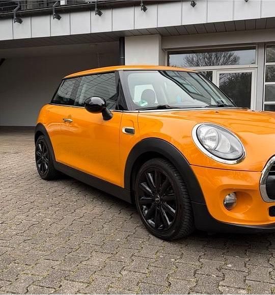 Second-hand Mini ONE 102 CP (75 kW) 2014 Portocaliu Hatchback