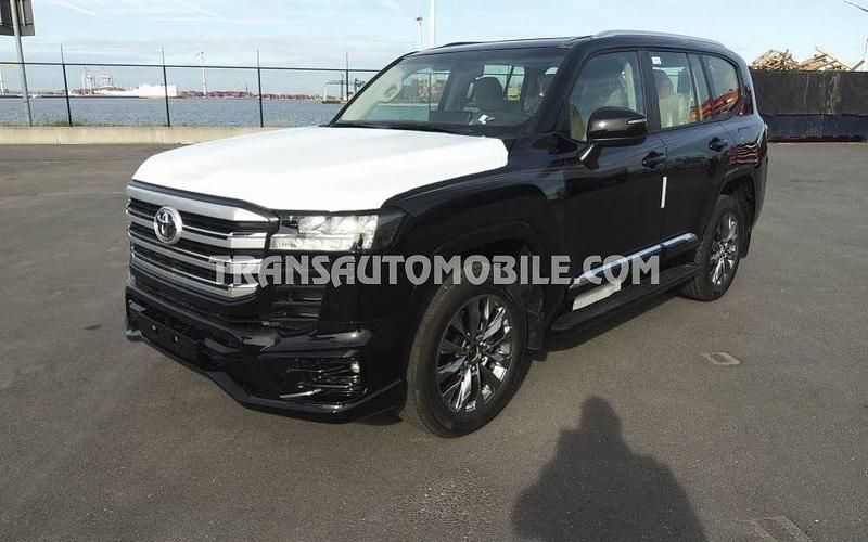 Schwarz Gebraucht 2024 Toyota Land Cruiser SUV | 85.000 € (Superpreis) - Bild 1/3