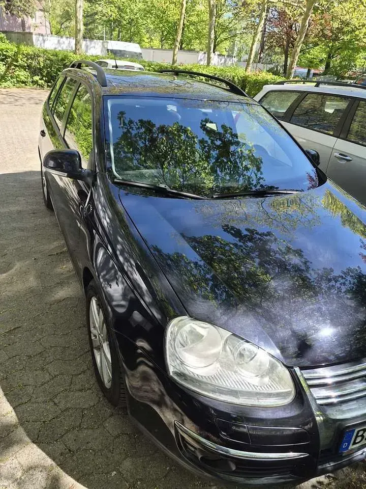 Gebraucht VW Golf VI 102 PS (75 kW) 2009 Kleinwagen