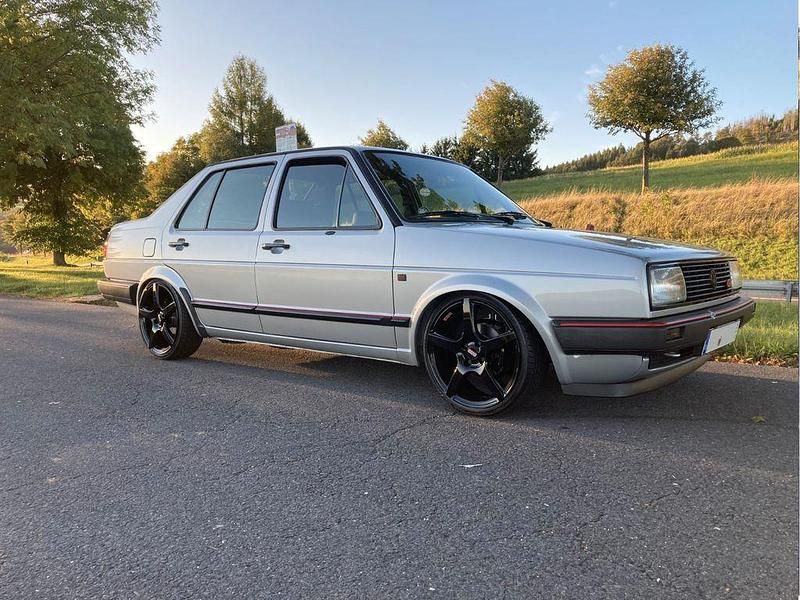 Używany VW Jetta GT 112 KM (82 kW) 1987 Srebrny Sedan/Limuzyna